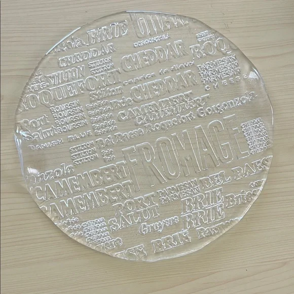 Vintage Embossed Glass Cheese Plate - Picture 2 of 4